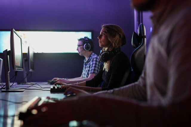 Nhân viên chơi game tại Jagex