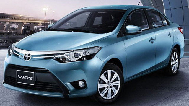 Toyota Vios - mẫu xe ăn khách bậc nhất tại Việt Nam - cũng phải giảm giá bán.
